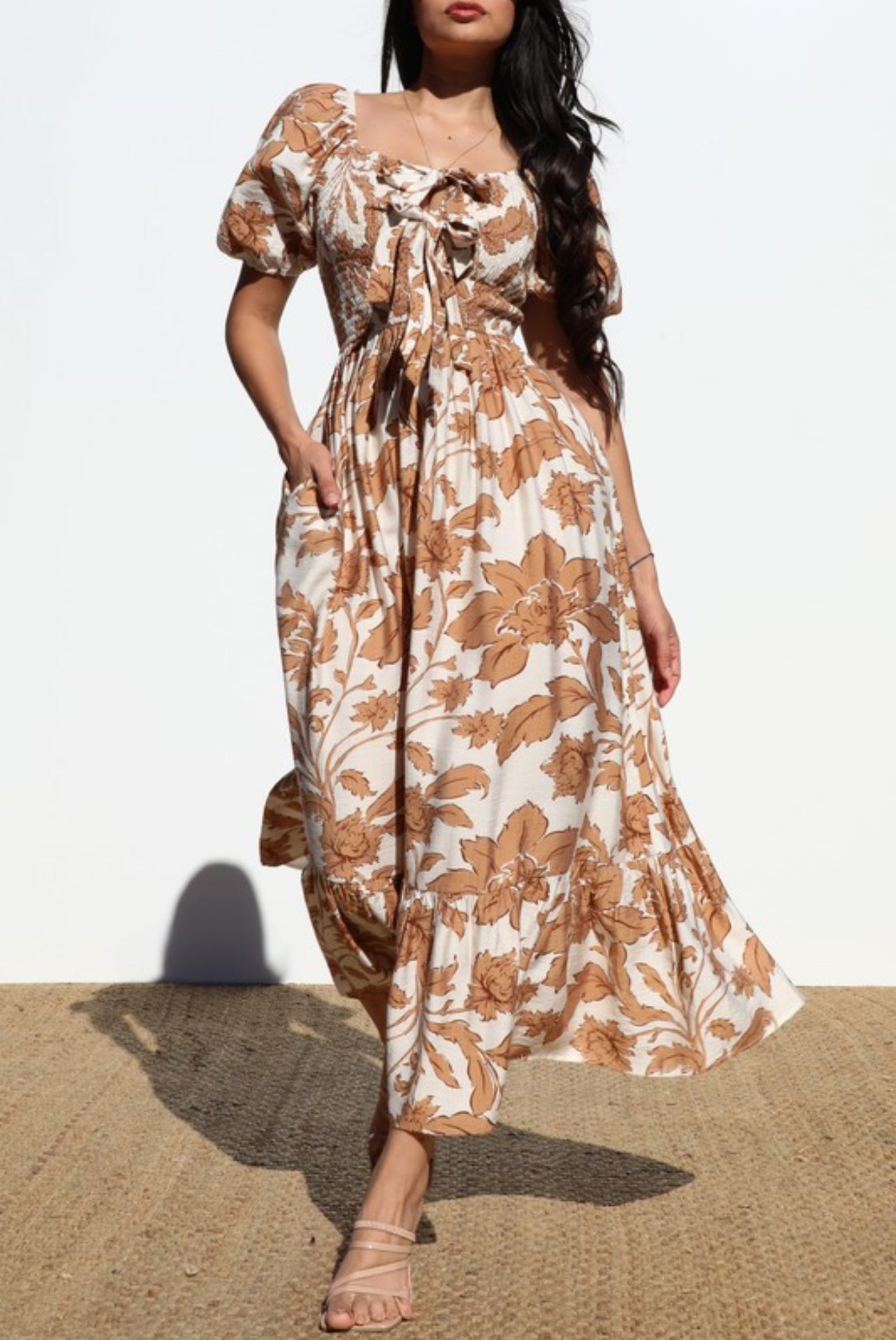 Midi Dress in Linen Fabric Flowers - Mocha Color