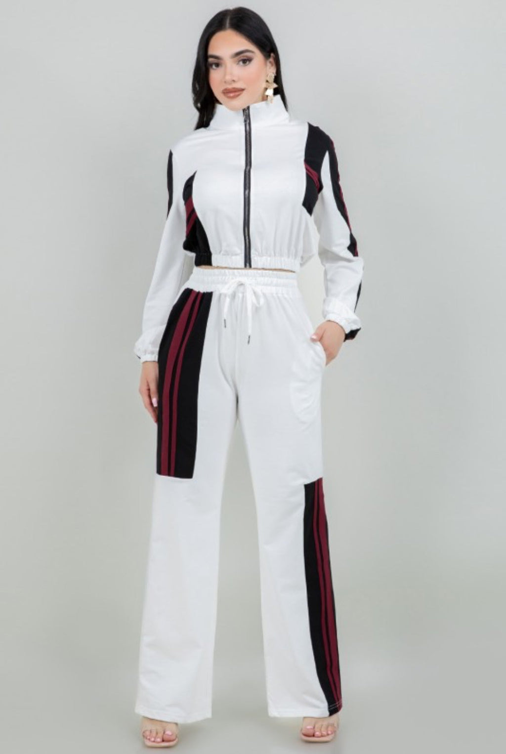 Set Viajero Blanco con detalles negro y rojo Daya's Shop