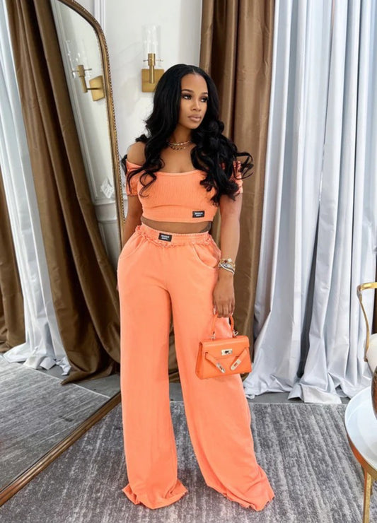 Crop Top and Jogger Pants Set – Urban Look