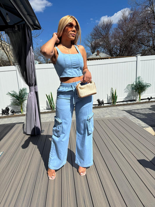 Women's Cargo Jeans Set – Urban Style and Comfort